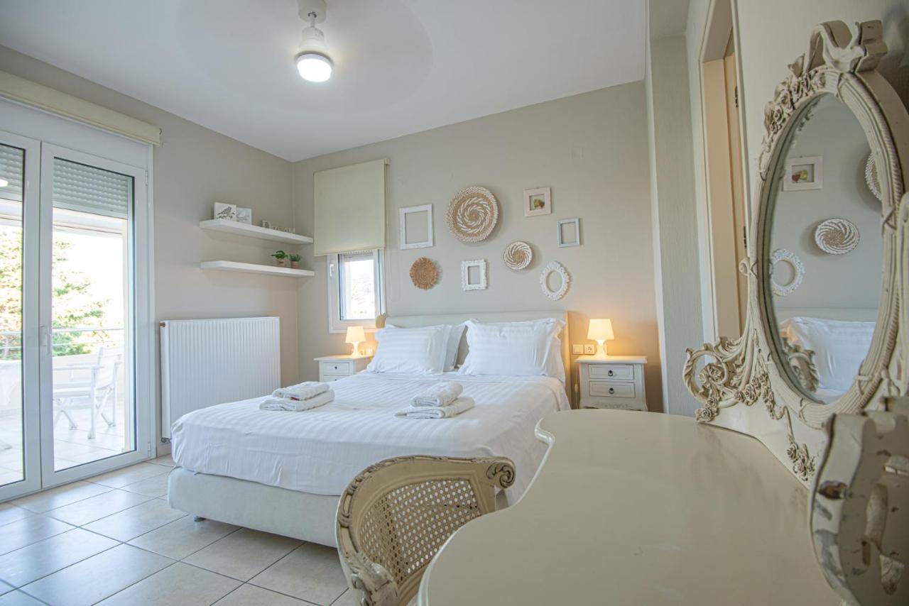 Villa Elena Mílatos Ngoại thất bức ảnh